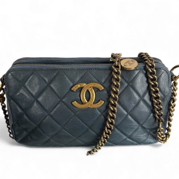 CHANEL CC LEATHER CHARM  BAG GHW - Picture 1 of 1